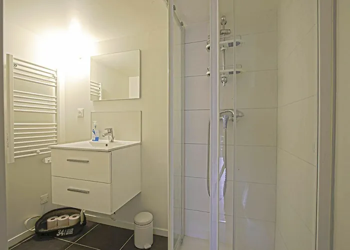 Cosyrouen Bouquet Parking Gratuit